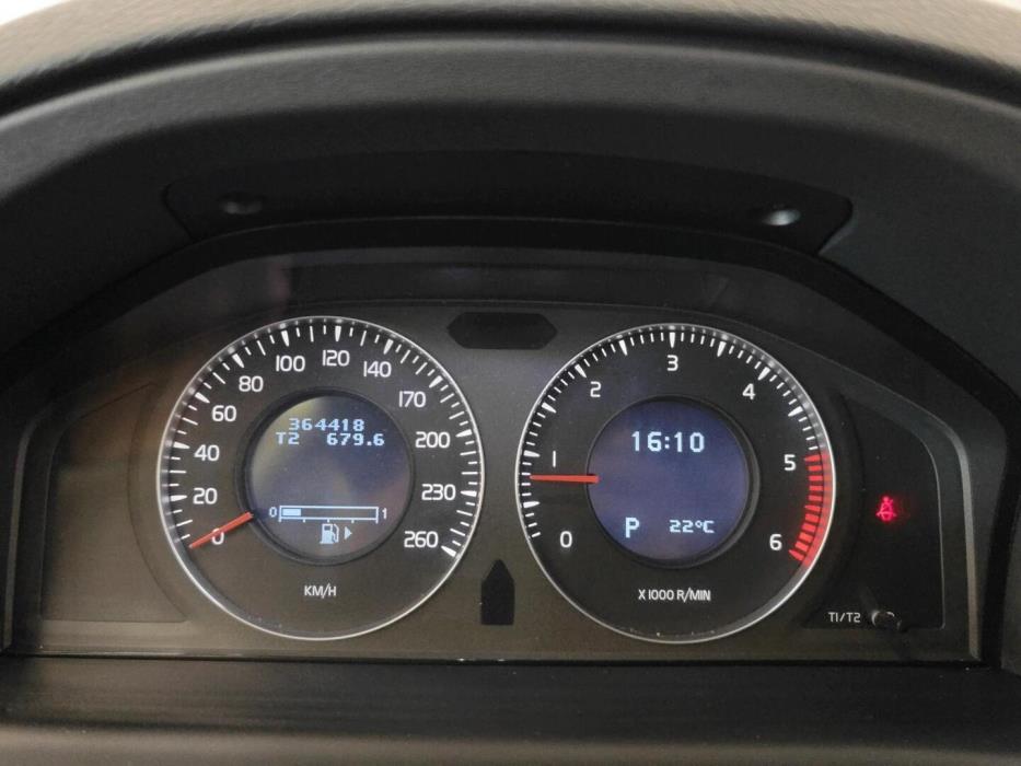 VOLVO XC70 2008