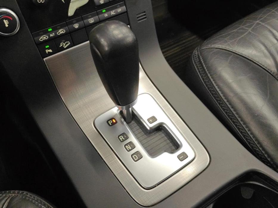 VOLVO XC70 2008