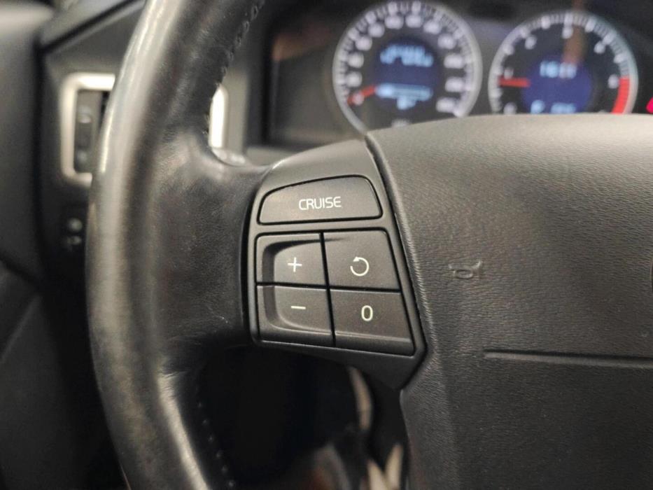 VOLVO XC70 2008