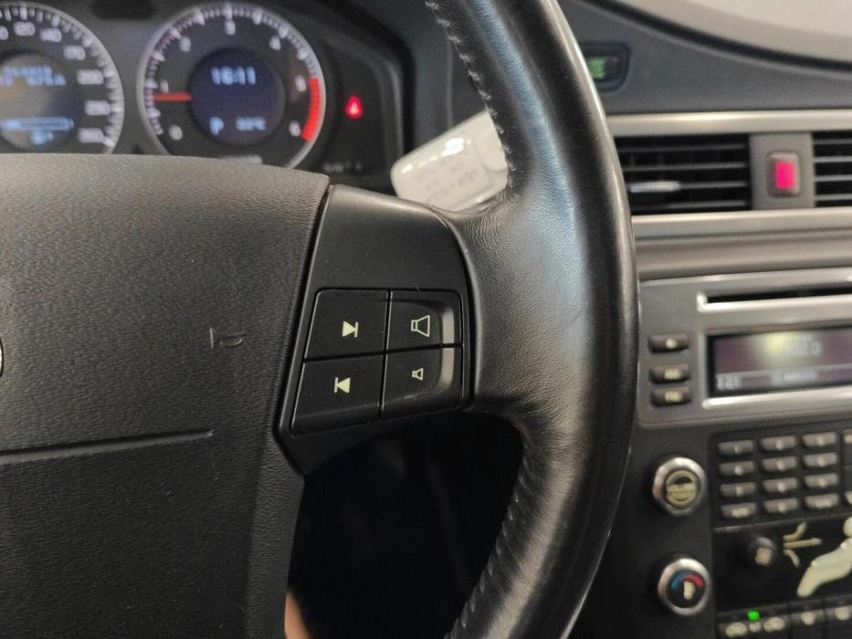 VOLVO XC70 2008