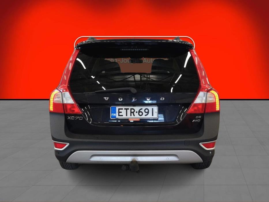 VOLVO XC70 2008