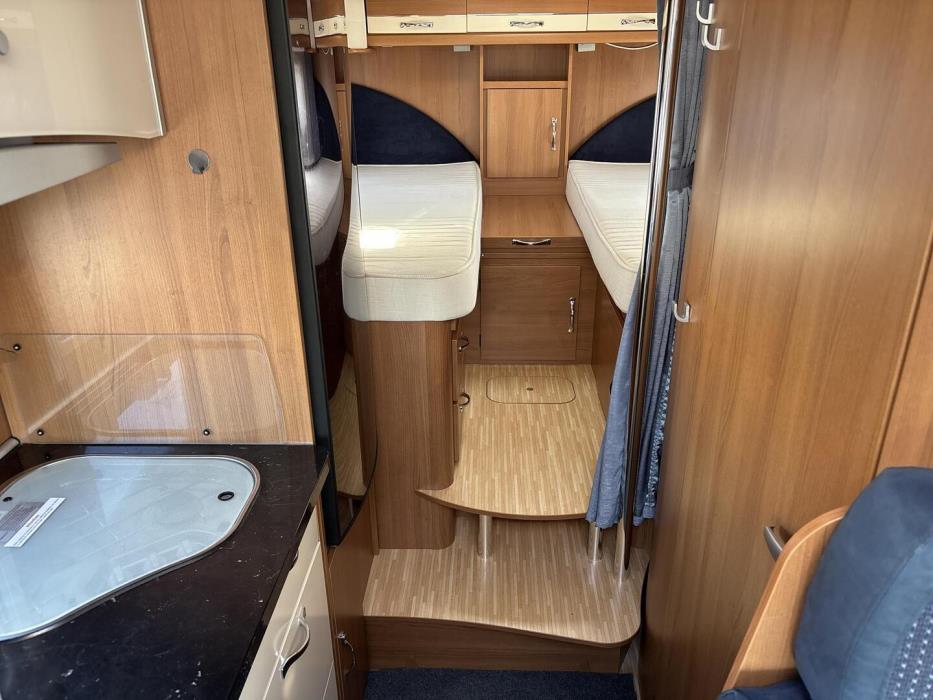 LMC LIBERTY I 680G 2010