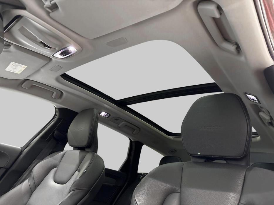 VOLVO V90 2019