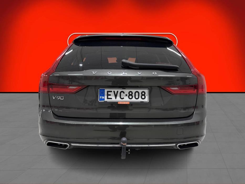 VOLVO V90 2019