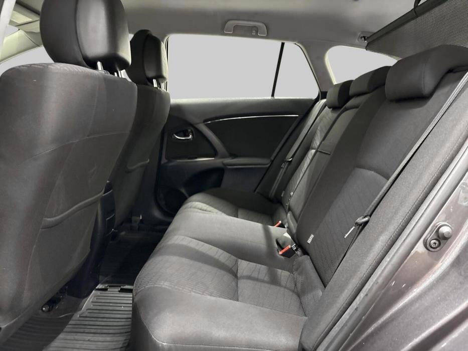 TOYOTA Avensis 2009