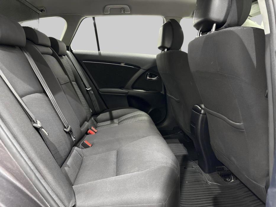 TOYOTA Avensis 2009
