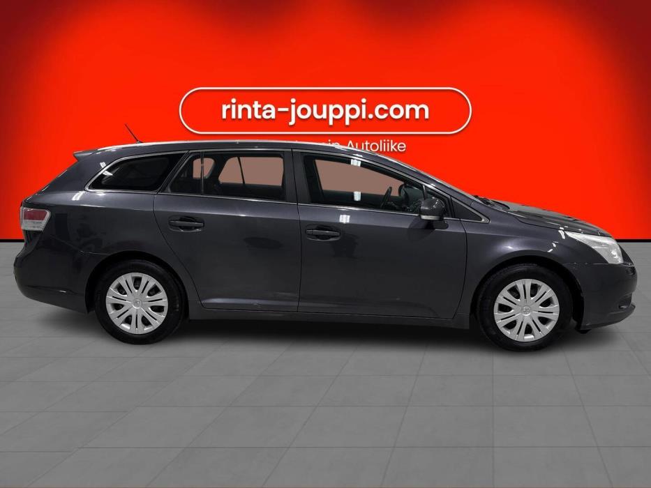 TOYOTA Avensis 2009