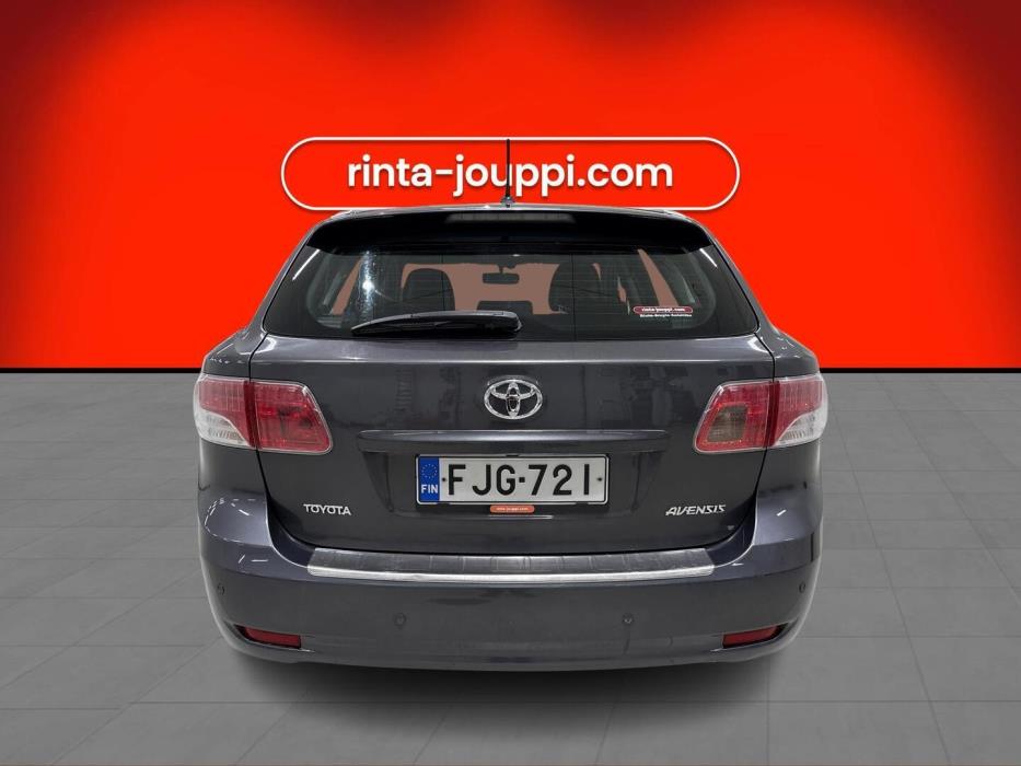 TOYOTA Avensis 2009