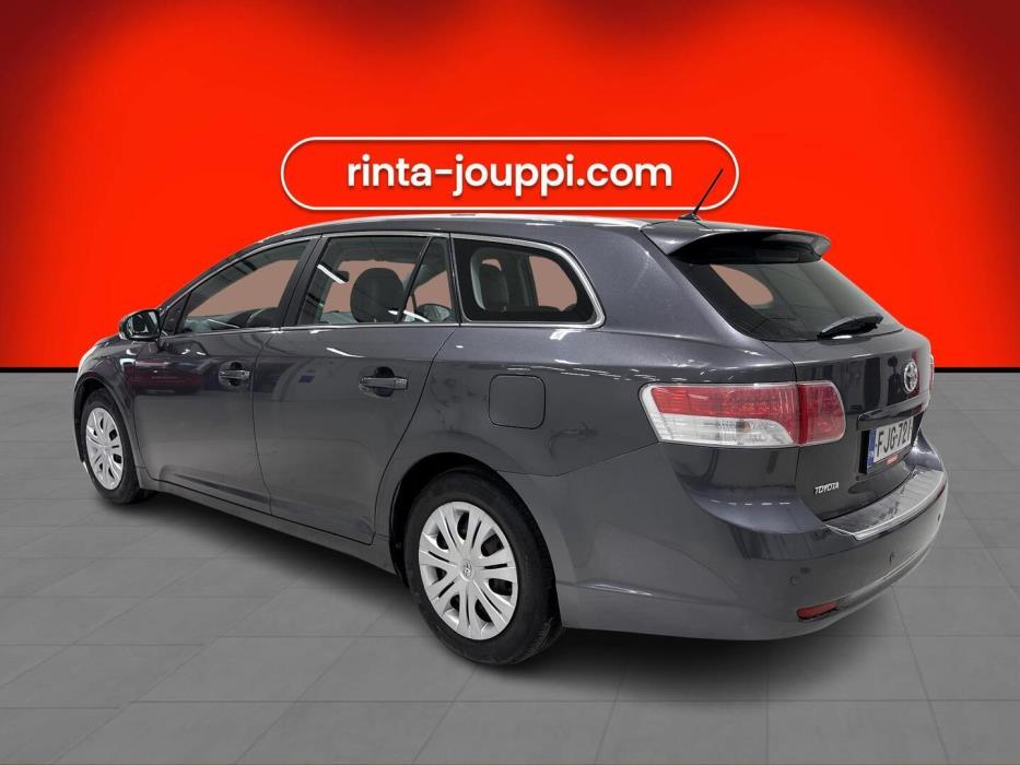 TOYOTA Avensis 2009