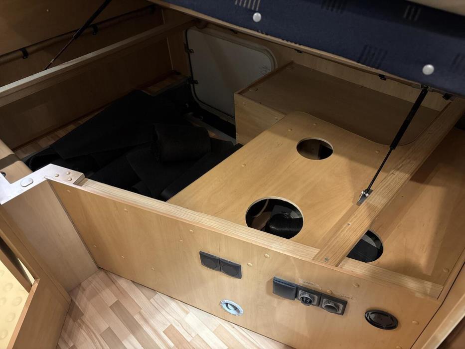 DETHLEFFS T 5841 ADVANTAGE 2009
