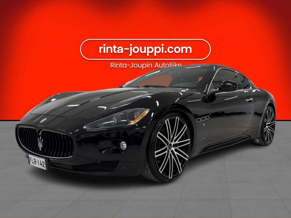 MASERATI GranTurismo 2010