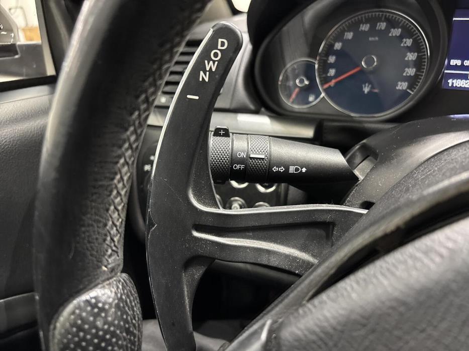 MASERATI GranTurismo 2010