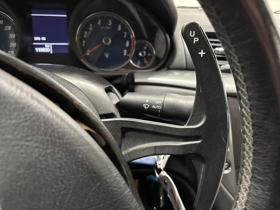 MASERATI GranTurismo 2010