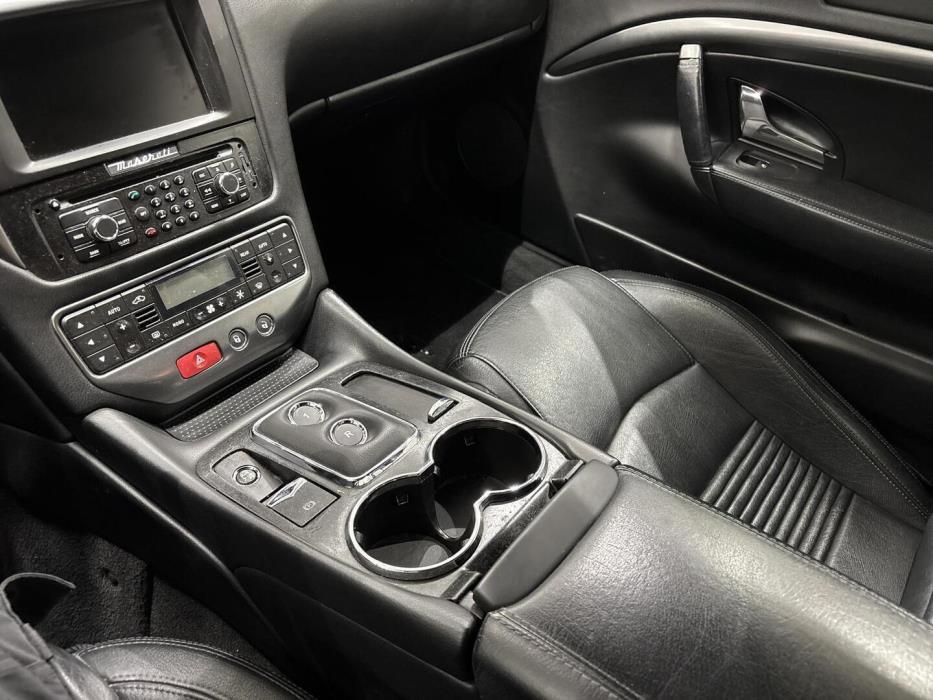 MASERATI GranTurismo 2010