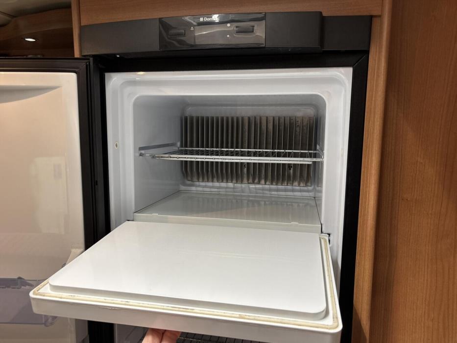 LMC T 592 LIBERTY 2008