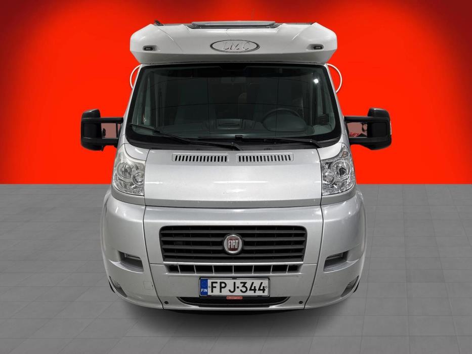 LMC T 592 LIBERTY 2008