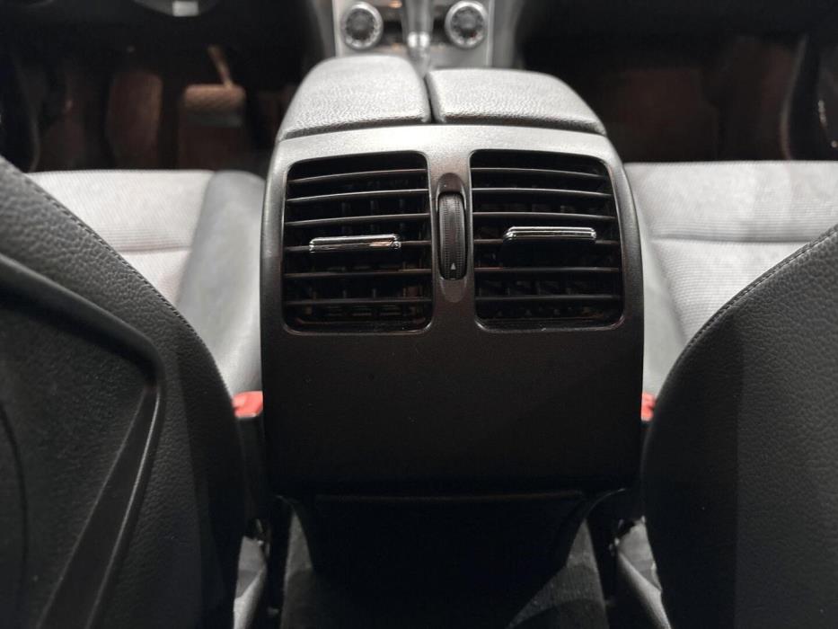 MERCEDES-BENZ C 2009