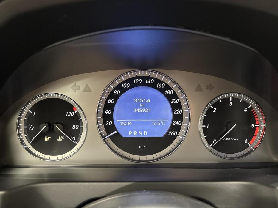 MERCEDES-BENZ C 2009