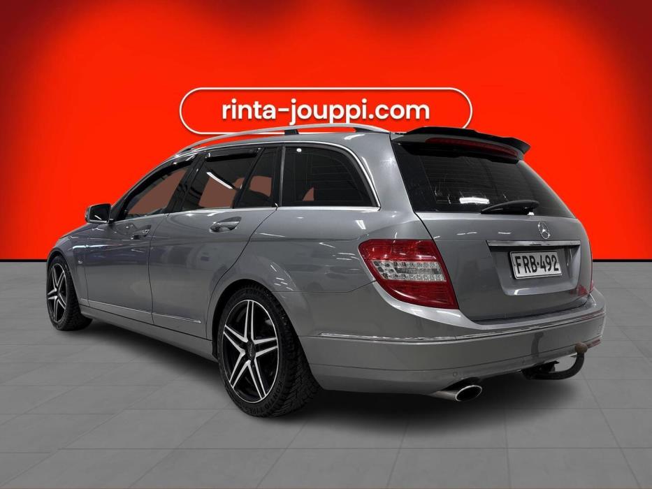 MERCEDES-BENZ C 2009