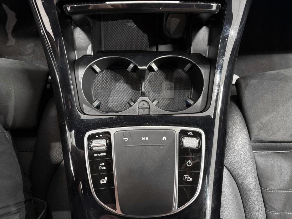 MERCEDES-BENZ EQC 2022