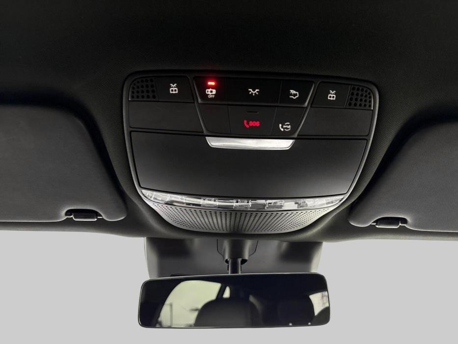 MERCEDES-BENZ EQC 2022