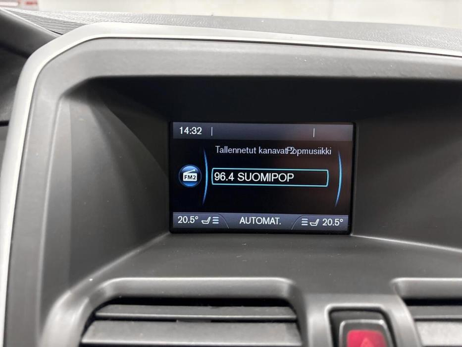 VOLVO XC60 2011