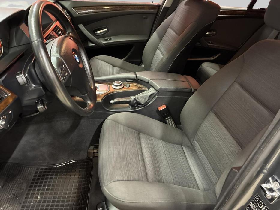 BMW 520 2007