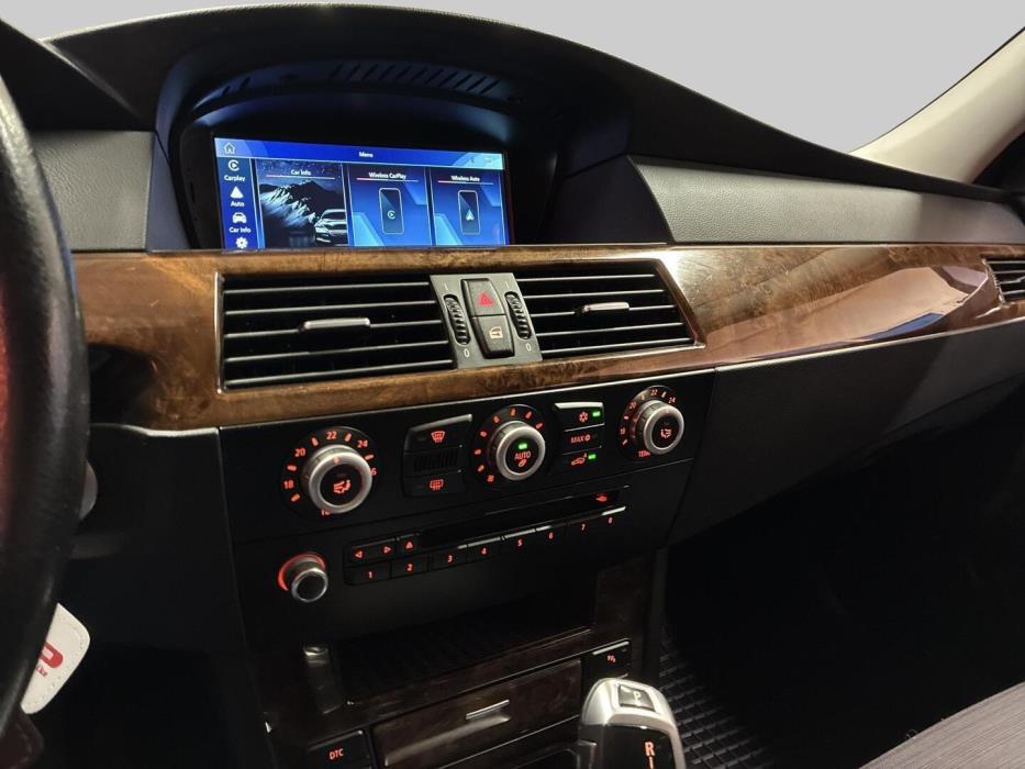 BMW 520 2007