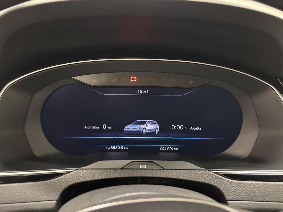 VOLKSWAGEN Passat 2018