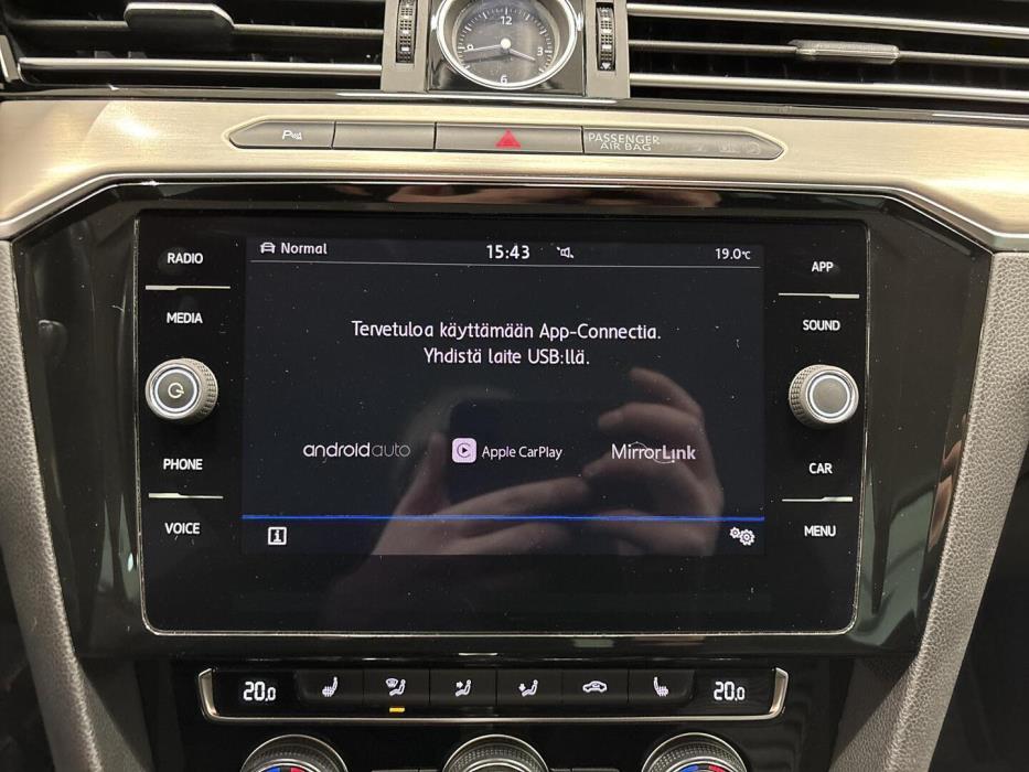 VOLKSWAGEN Passat 2018