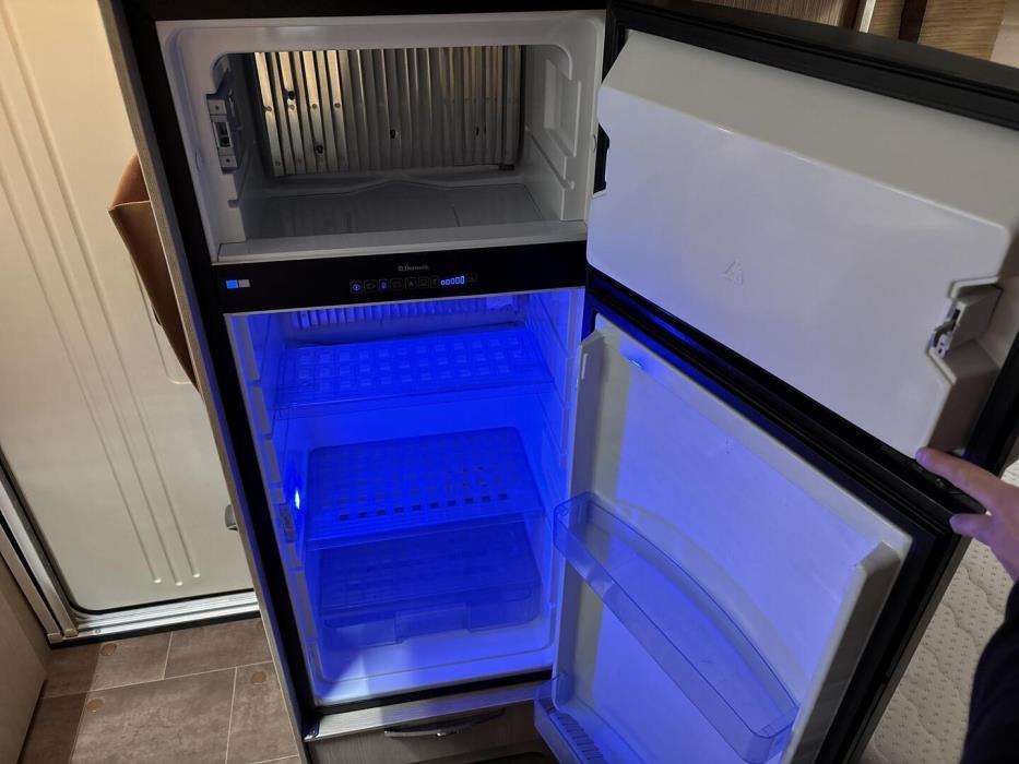 BÜRSTNER NEXXO T660 2013