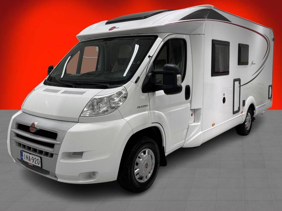 BÜRSTNER NEXXO T660 2013