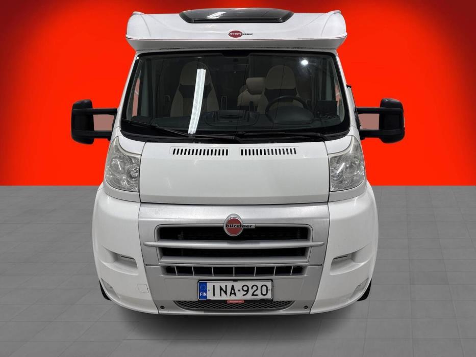 BÜRSTNER NEXXO T660 2013