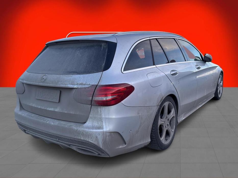 MERCEDES-BENZ C 2015