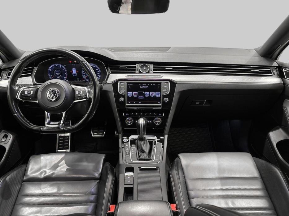 VOLKSWAGEN Passat 2016