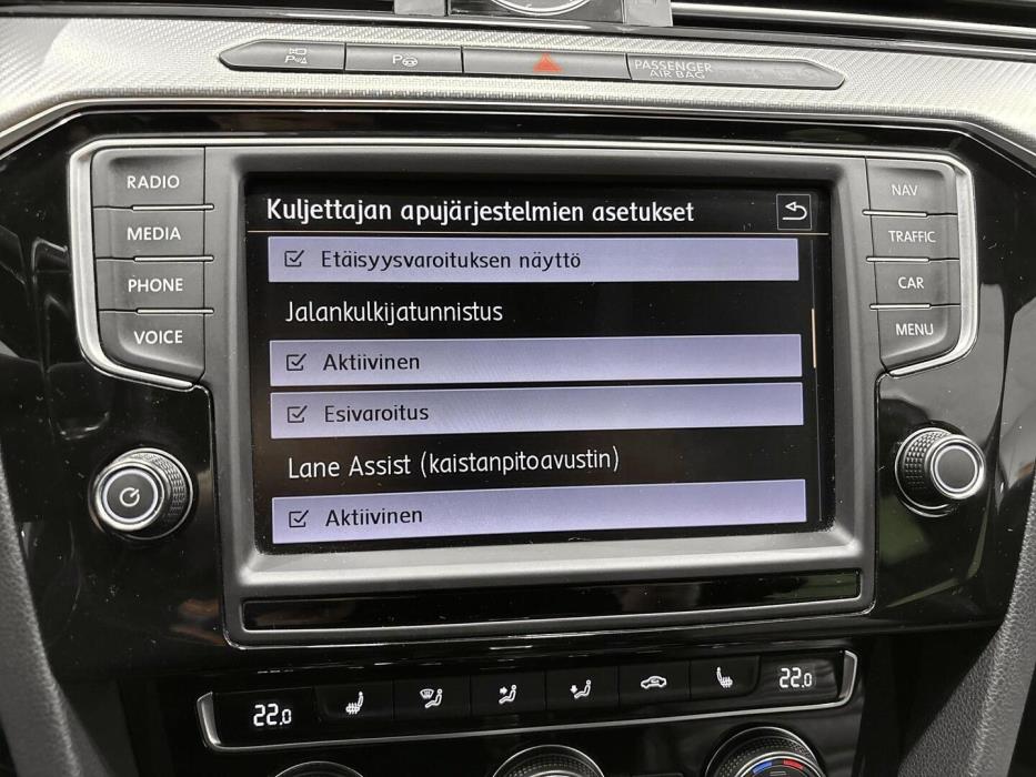 VOLKSWAGEN Passat 2016