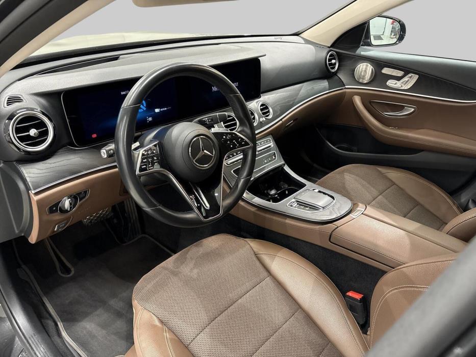 MERCEDES-BENZ E 2021