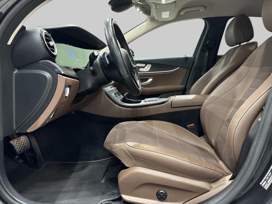 MERCEDES-BENZ E 2021