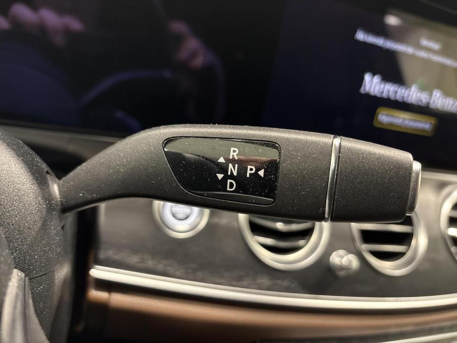 MERCEDES-BENZ E 2021