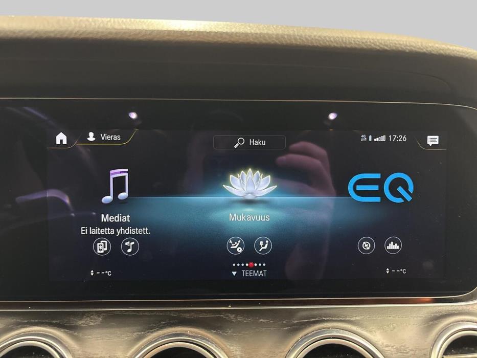 MERCEDES-BENZ E 2021