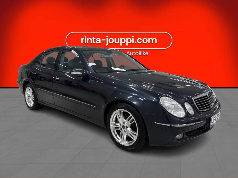 MERCEDES-BENZ E 2004