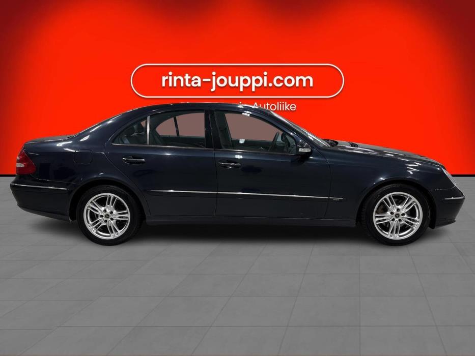 MERCEDES-BENZ E 2004