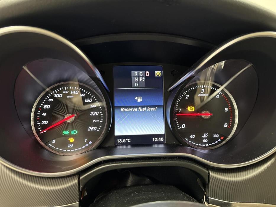 MERCEDES-BENZ V 2016