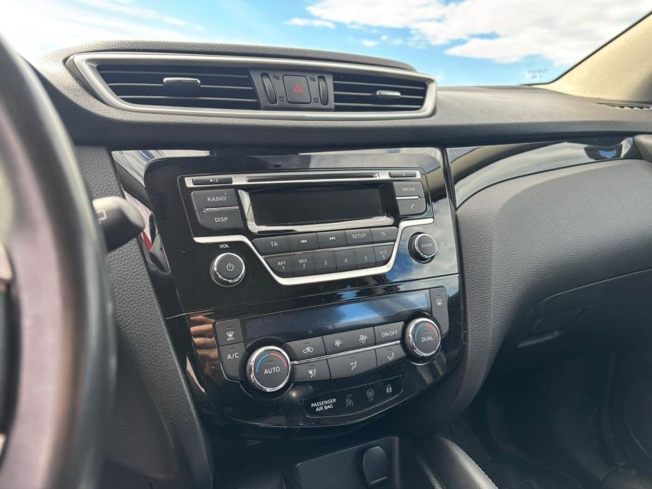 NISSAN Qashqai 2016
