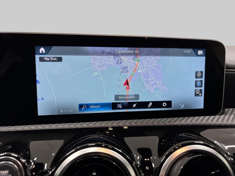 MERCEDES-BENZ A 2020