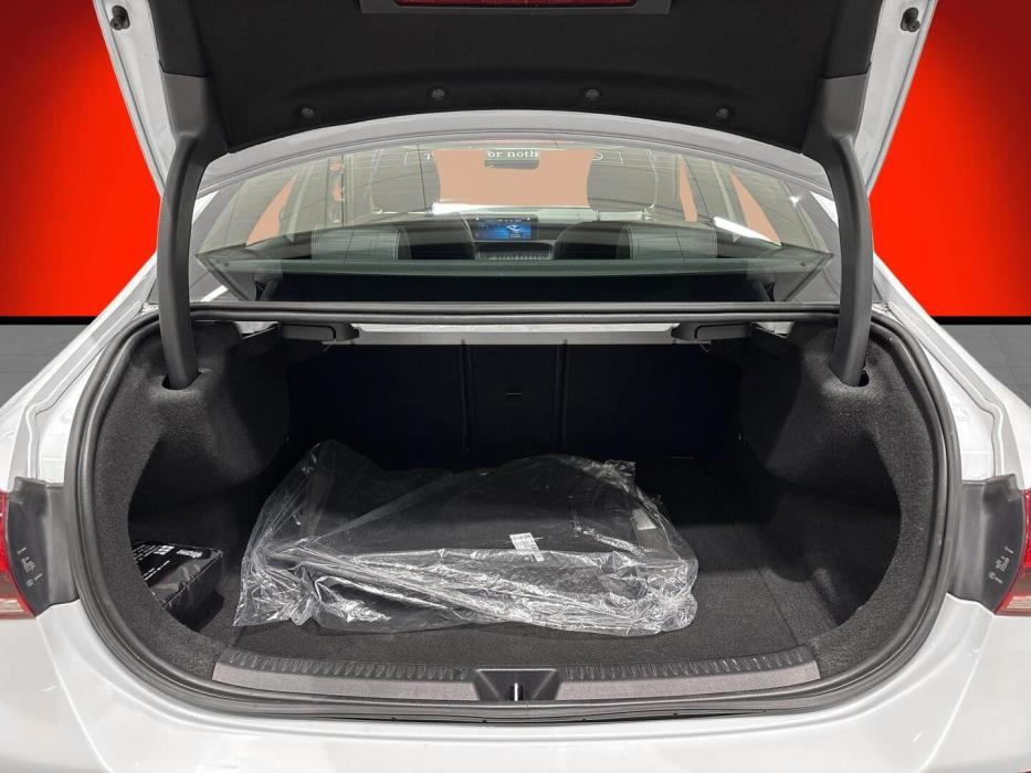 MERCEDES-BENZ A 2020