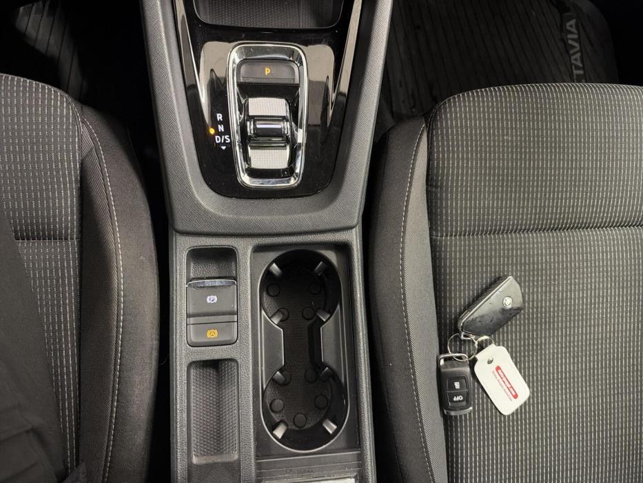 SKODA Octavia 2022