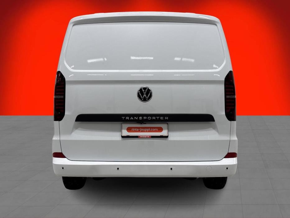 VOLKSWAGEN TRANSPORTER 2025