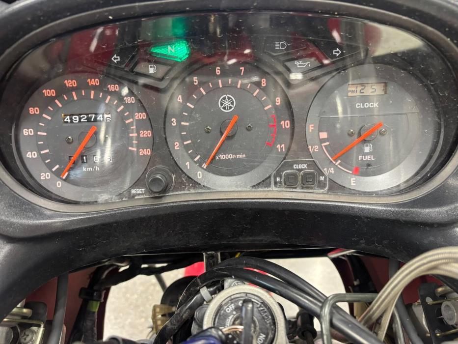 YAMAHA XJ 2000