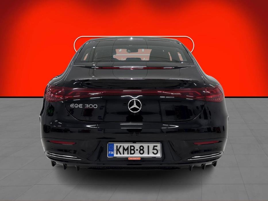 MERCEDES-BENZ EQE 2023